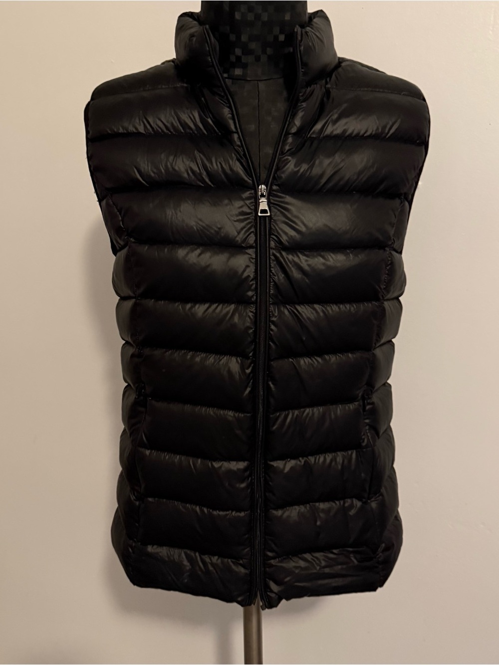 AQUA Women’s Black Vest